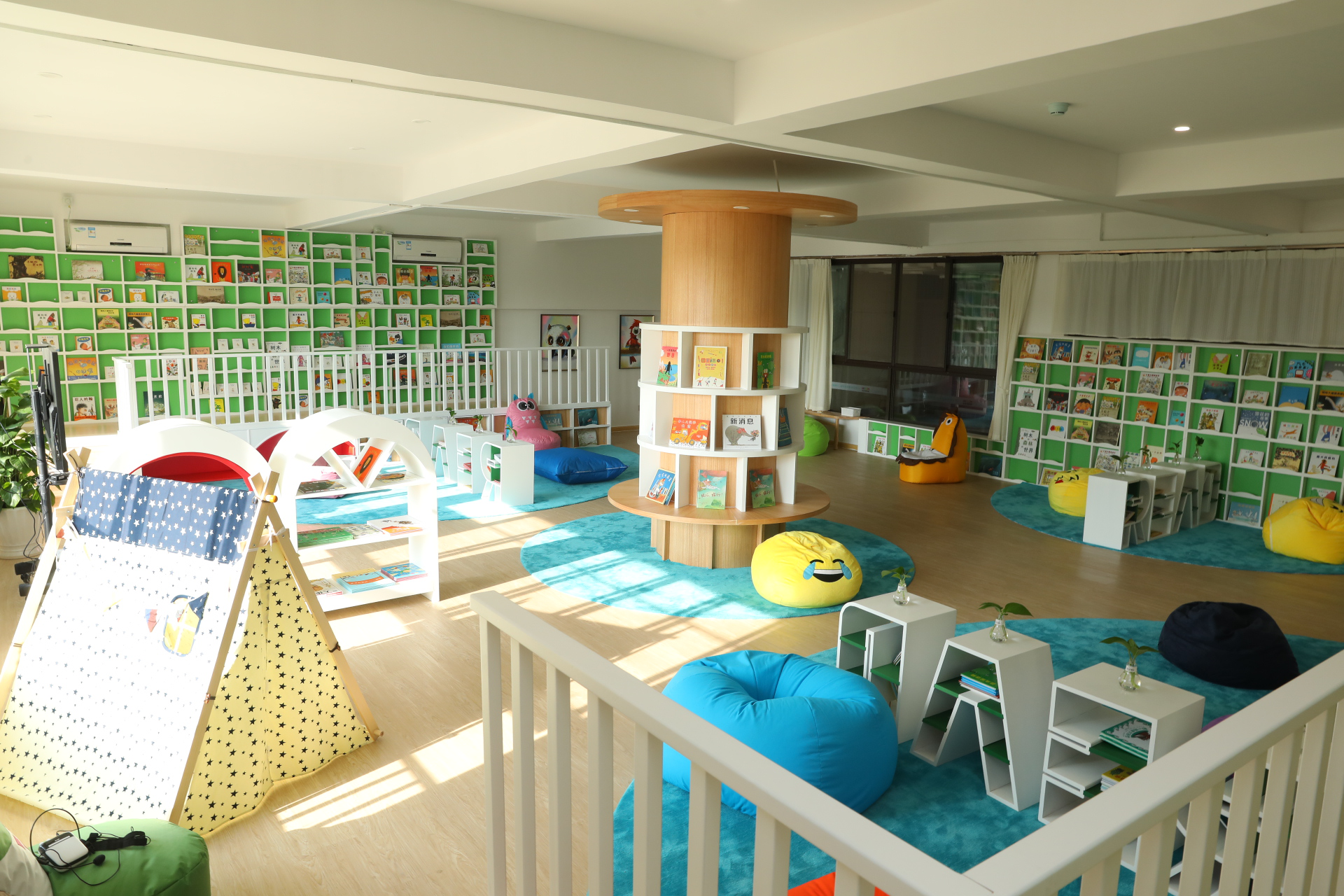 幼儿园加盟排名_幼儿园卡通图片